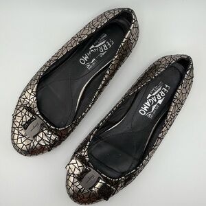 Salvatore Ferragamo Varinamosa Leather Black w/Metallic Smoke Flats